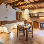 La Corte Del Podesta Sarteano