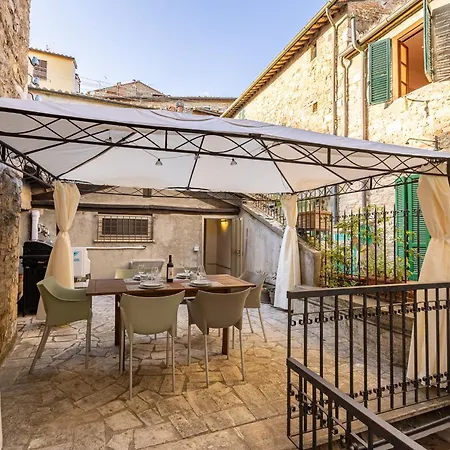 La Corte Del Podesta Holiday home *